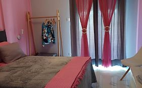 Tonias House In Athens